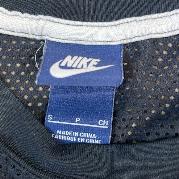 Nike Black and White Cotton Blend Mesh Workout Tank - Picture 2 of 4